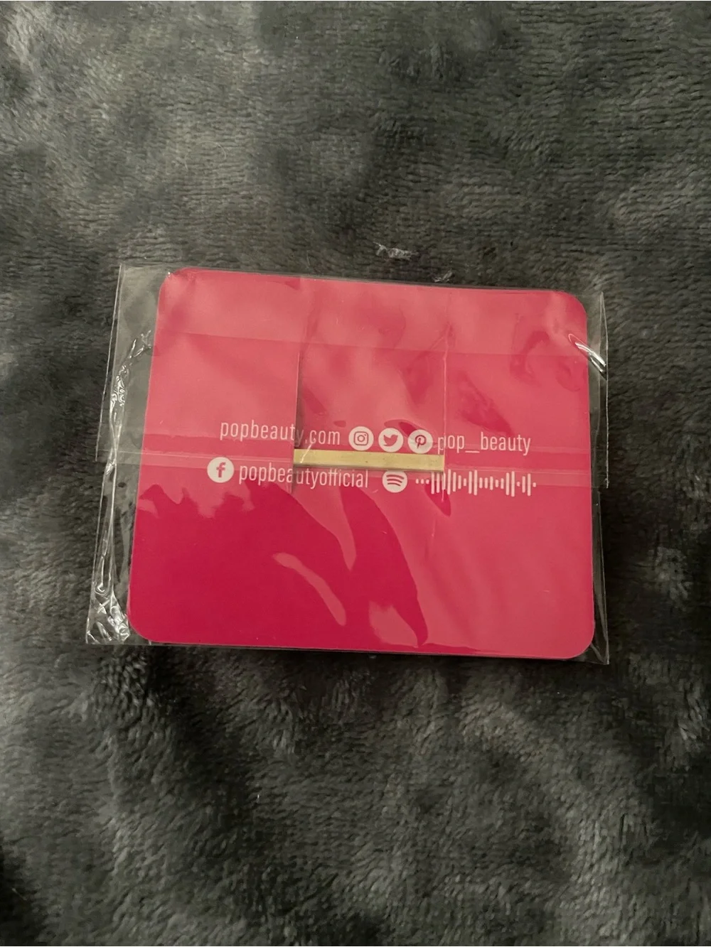 Gold Rhinestone 'pop' Hair Clip on Pink Card NEW!